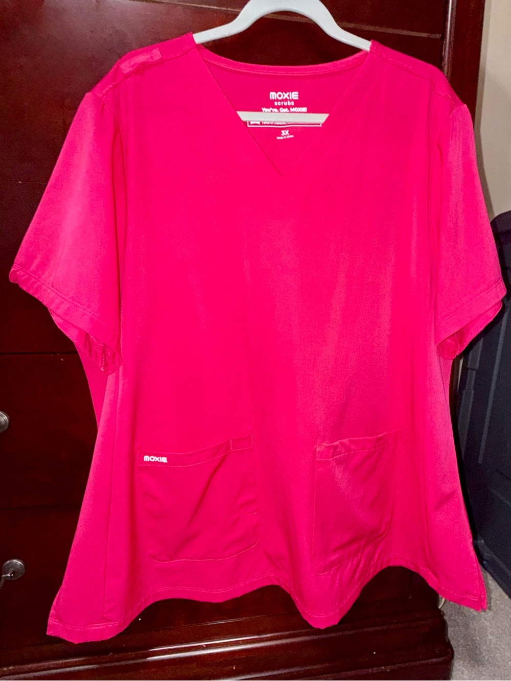 NWOT- Moxie Scrubs Women’s Hot Pink Stretch V-Neck Scrub Top | Size: 3X